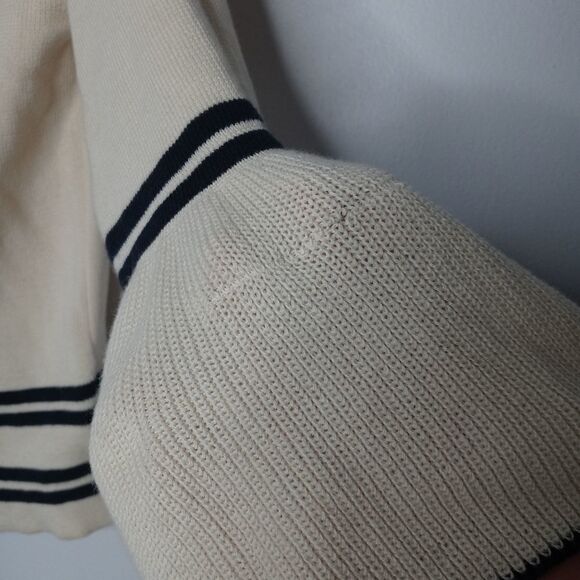 Anthropologie knitted knotted cold shoulder top size small - Picture 5 of 12